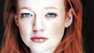 Sarah Snook, photo 2 of 3