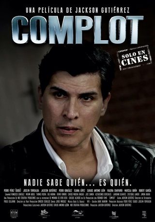 Complot still 7
