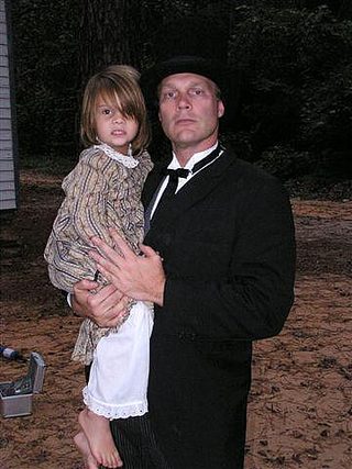 2001 Maniacs still 2