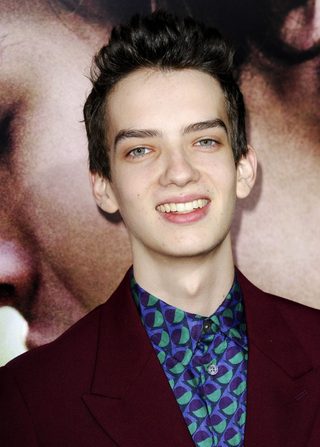 Kodi Smit-McPhee, photo 2 of 3