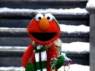 Sesame Street: Elmo Saves Christmas still 7