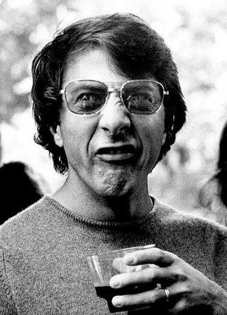 Dustin Hoffman, photo 2 of 3
