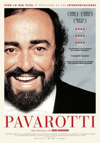 Pavarotti still 7