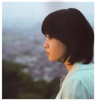 Rainbow Song still 3