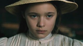 Aurore still 2