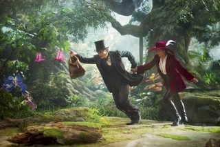 Oz the Great and Powerful still 2