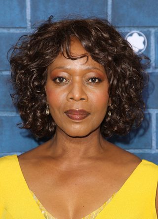 Alfre Woodard, photo 1 of 3