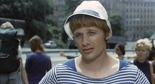 Il giovane normale still 2