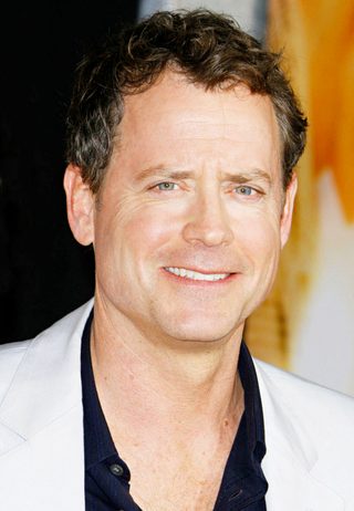 Greg Kinnear, photo 3 of 3