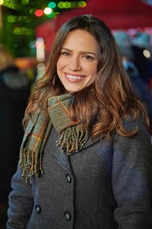 Five Star Christmas still 3