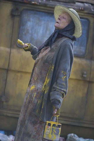The Lady in the Van still 2