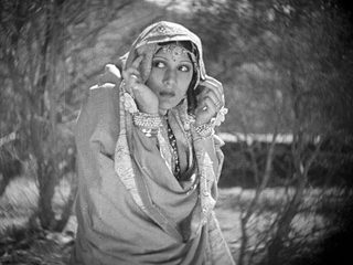 A Throw of Dice still 5