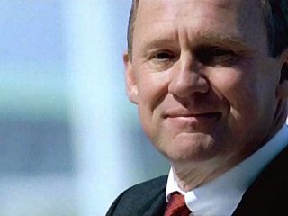 Peter Firth, photo 1 of 3