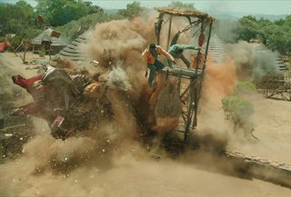 Tremors 5: Bloodlines still 8