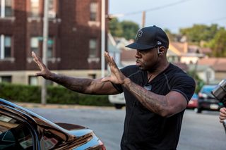 Southpaw still 8