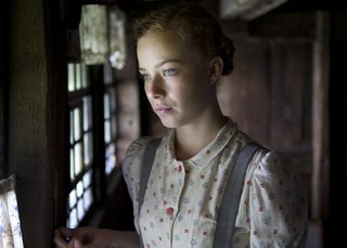 Lore still 3