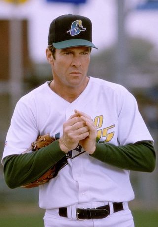 The Rookie still 5