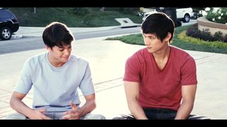 White Frog still 3