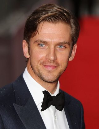 Dan Stevens, photo 3 of 3