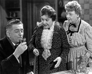 Arsenic and Old Lace still 4