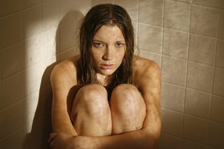 Asylum still 3