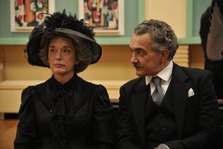 Amadeo still 3