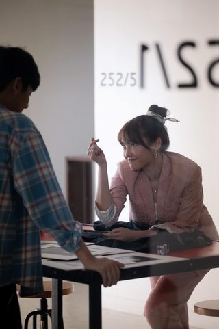 SLR still 2