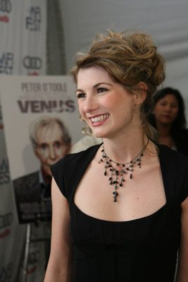 Venus still 6