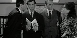Εισπράκτωρ 007 still 4