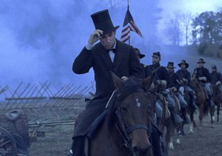 Lincoln still 3