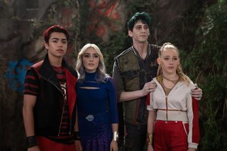 Z-O-M-B-I-E-S 4: Dawn of the Vampires still 1