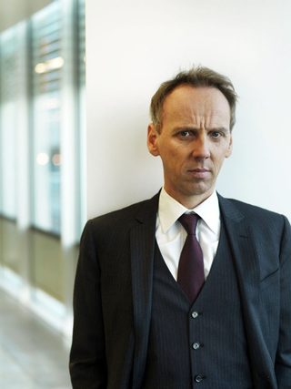 Ewen Bremner, photo 2 of 3