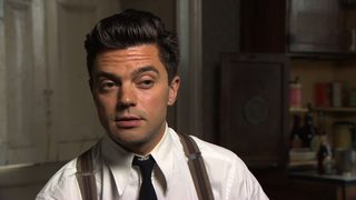 Dominic Cooper, photo 2 of 3