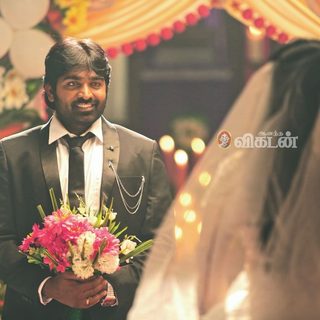 Yaadhum Oore Yaavarum Kelir still 8