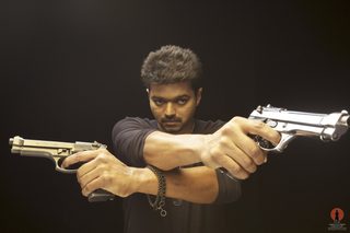 Thuppakki still 6