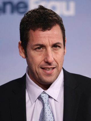 Adam Sandler, photo 2 of 3