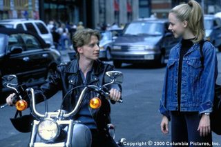 Center Stage still 7