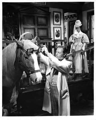 Doctor Dolittle still 5