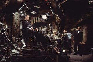 Men in Black II still 4