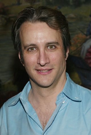 Bronson Pinchot, photo 2 of 2