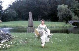 Labyrinth still 6