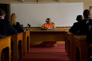 TINĀ still 3