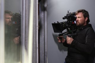 La Niña De La Mina still 8