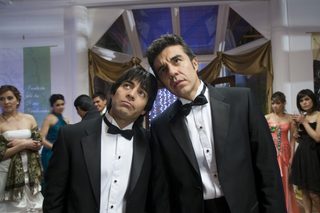 Suave Patria still 6
