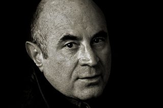 Bob Hoskins, photo 3 of 3