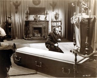 Dead Men Walk still 7
