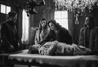 El Conde still 5