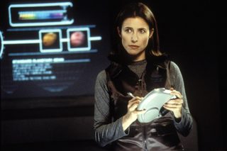 Lost in Space still 6