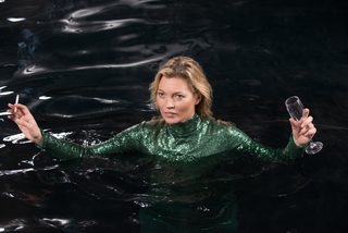 Absolutely Fabulous: The Movie still 8