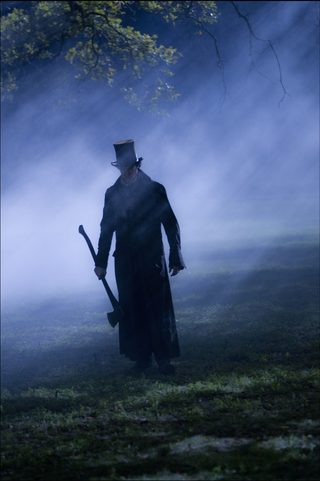 Abraham Lincoln: Vampire Hunter still 5